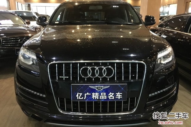 奥迪Q72012款3.0TFSI 舒适型