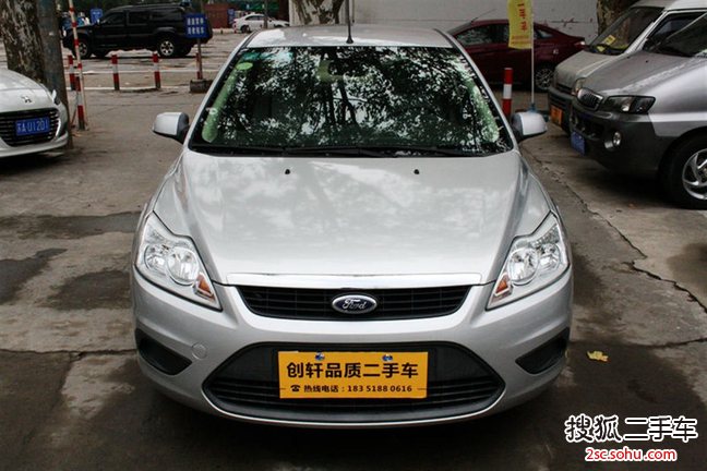 福特福克斯两厢2011款1.8L 手动舒适型