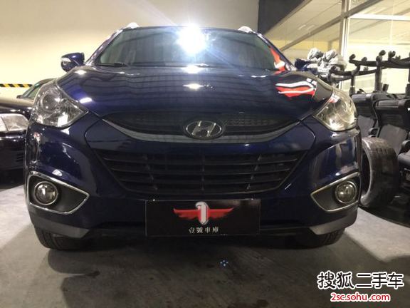 现代ix352010款2.4L 自动四驱领航版GLS 