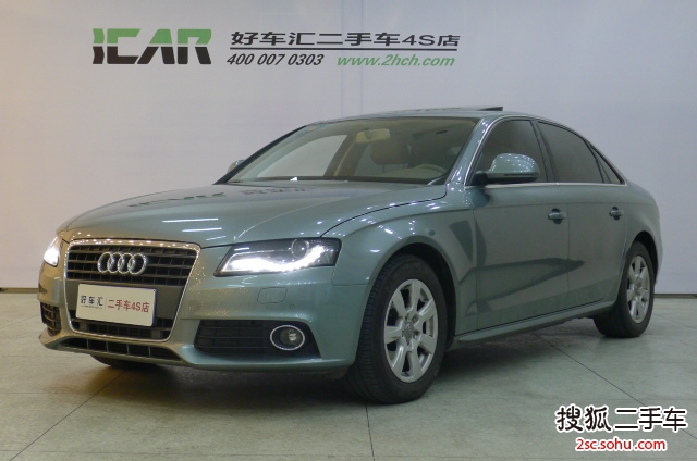 奥迪A4L2012款2.0TFSI 标准型