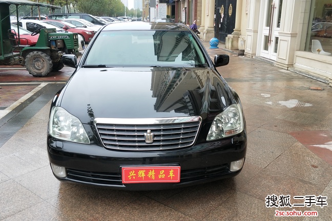 丰田皇冠2009款2.5L Royal特别强化版