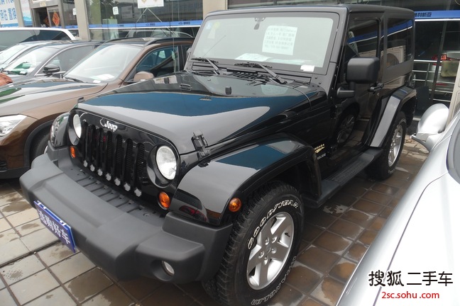 Jeep牧马人两门版2013款3.6L 撒哈拉