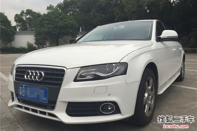 奥迪A4L2011款1.8TFSI 舒适型