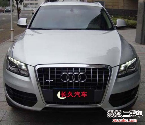 奥迪Q52010款2.0TFSI 技术型