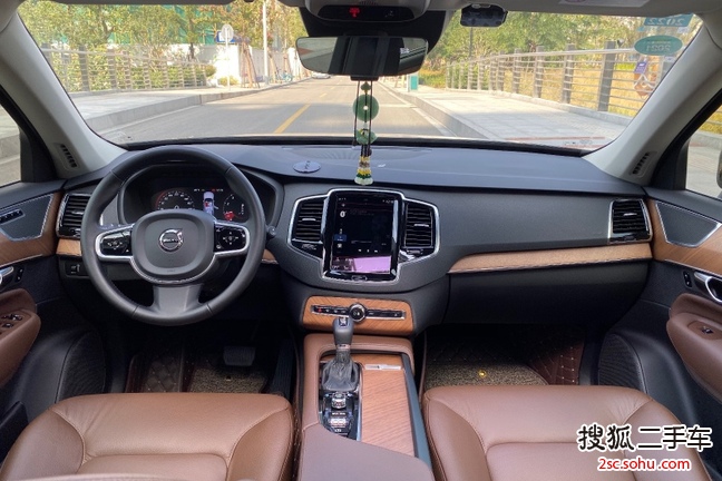 宁波二手沃尔沃XC902020款改款 T6四驱智逸豪华版 7座价格53.8万 