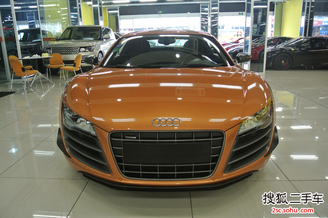 奥迪R82012款5.2 FSI quattro 限量版