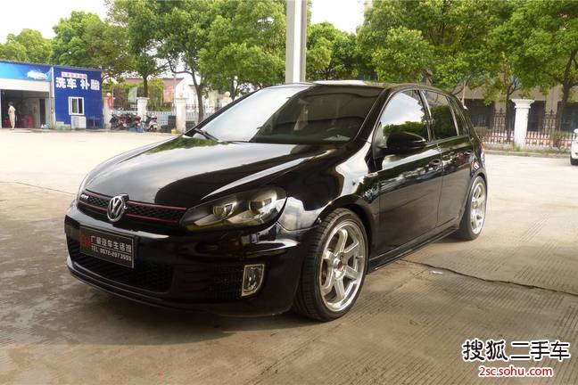 大众高尔夫GTI2012款2.0 TSI DSG 豪华版