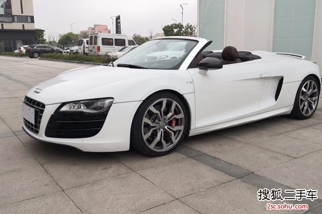 奥迪R82012款5.2 FSI quattro 限量版