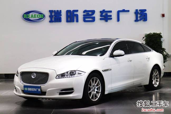 捷豹XJ2013款XJL 2.0T 全景商务版