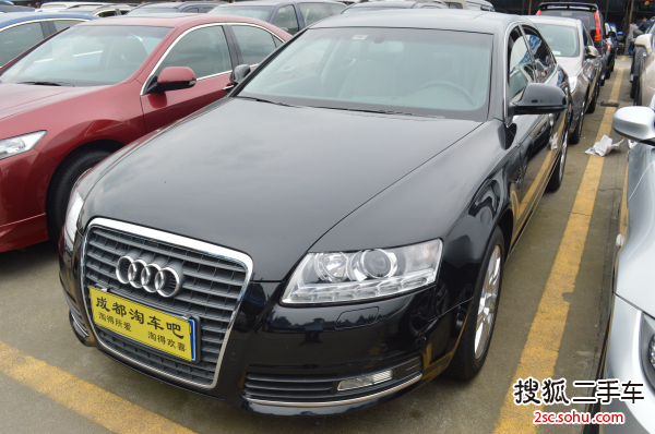 奥迪A6L2010款2.4L 豪华型