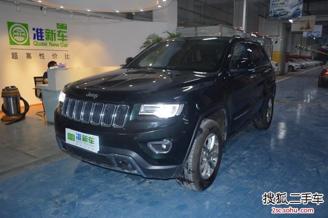 Jeep大切诺基2014款3.6L 精英导航版