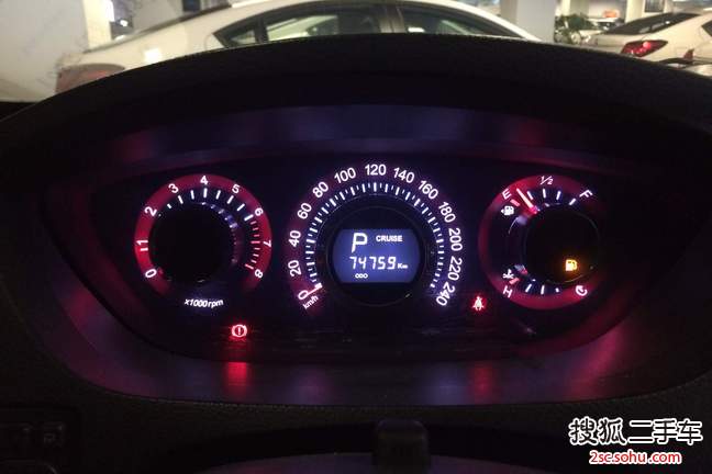 纳智捷大7 SUV2012款锋芒智慧型 2.2T 两驱