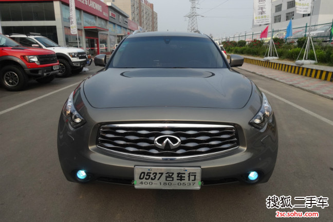 英菲尼迪QX702010款FX35 超越版