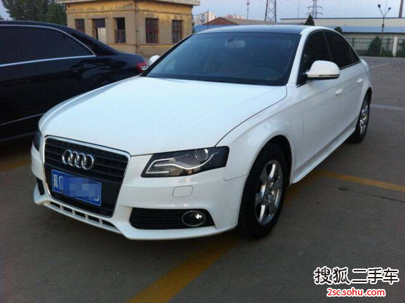 奥迪A4L2010款2.0TFSI 豪华型