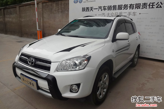 丰田RAV42011款2.0L 自动豪华版