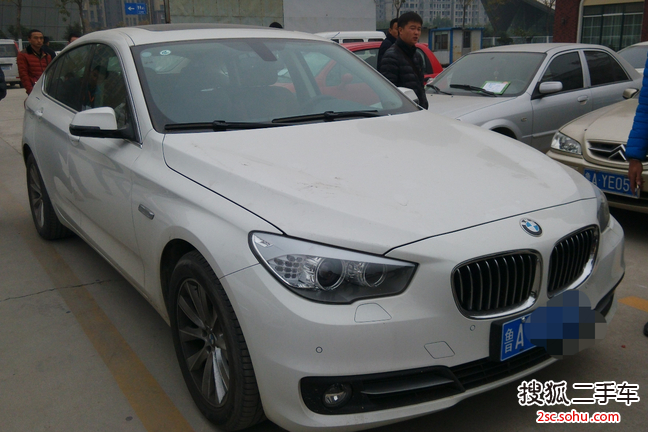 宝马5系GT2014款550i xDrive