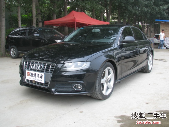 奥迪A4L2009款2.0TFSI 标准型