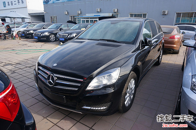 奔驰R级2011款R350L 4MATIC