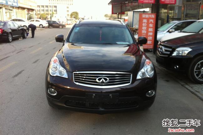 英菲尼迪QX502010款EX25 2.5L 优雅版