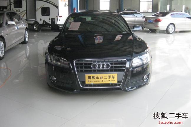 奥迪A5双门2010款2.0TFSI 风尚版