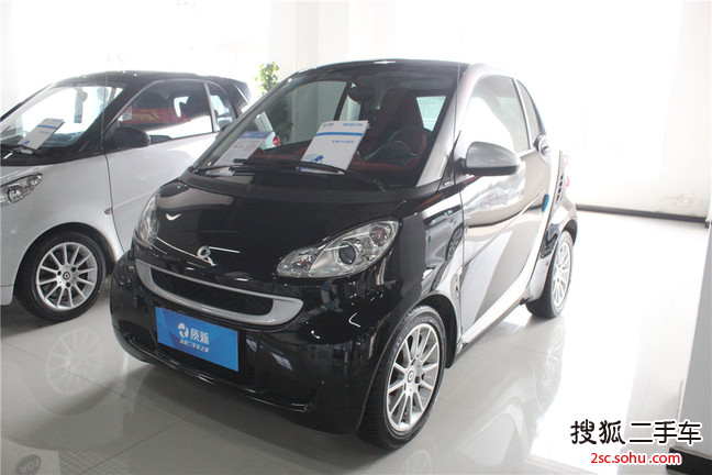 smartfortwo2011款1.0L MHD 硬顶激情版