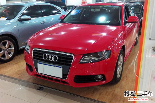 奥迪A4L2011款2.0TFSI 舒适型