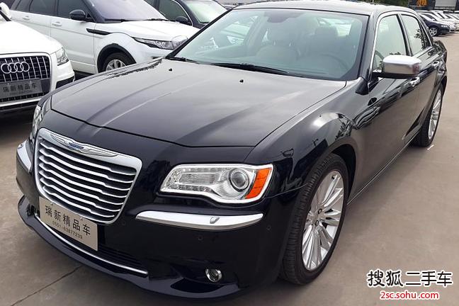 克莱斯勒3002013款300C 3.6L 尊崇版