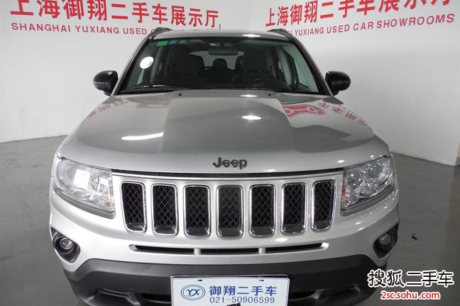 Jeep指南者2011款2.4 舒适版