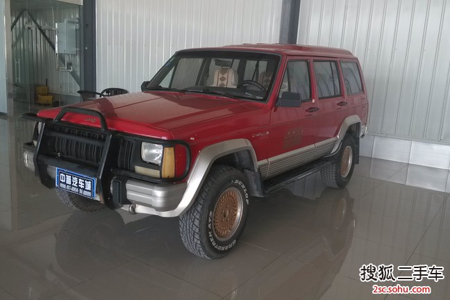 Jeep切诺基2001款超级切诺基2021E6L