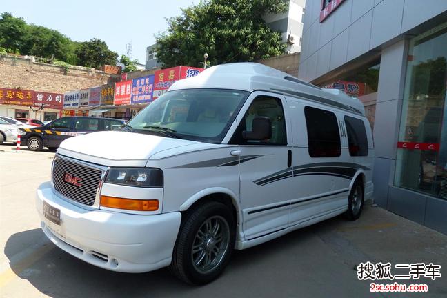 GMC Savana2013款6.0L 豪华隐私屏版7座