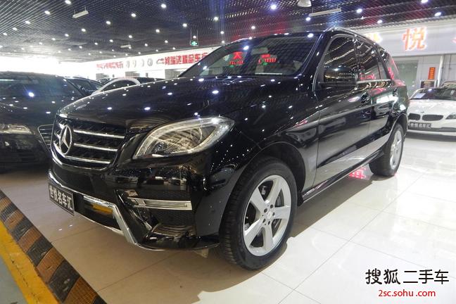 奔驰M级2014款ML320 4MATIC