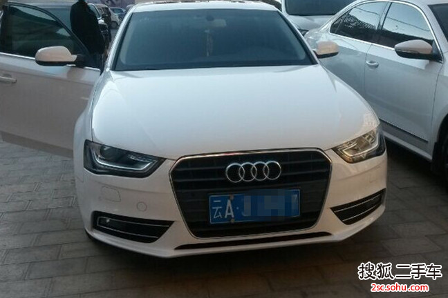 奥迪A4L2012款2.0TFSI 舒适型