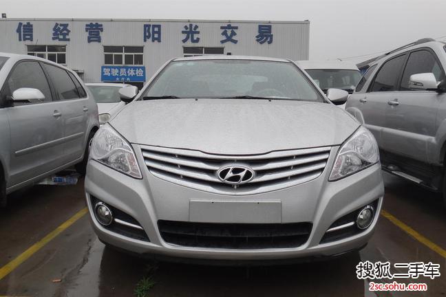 现代悦动2011款1.6L 手动舒适型