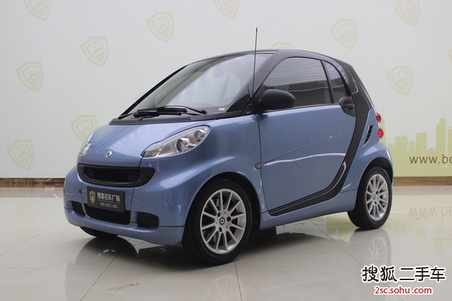 smartfortwo2011款1.0L MHD 硬顶激情版