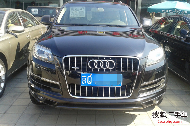 奥迪Q72013款35 TFSI 舒适型