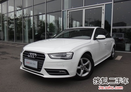 奥迪A4L2013款35 TFSI 自动标准型