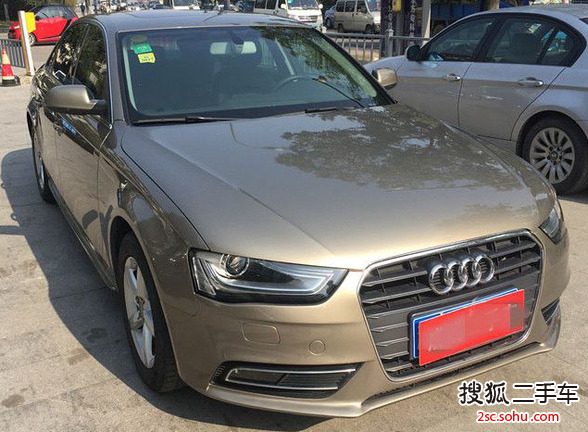 奥迪A4L2013款35 TFSI 自动标准型