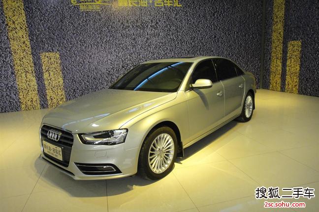 奥迪A4L2015款35 TFSI 自动舒适型