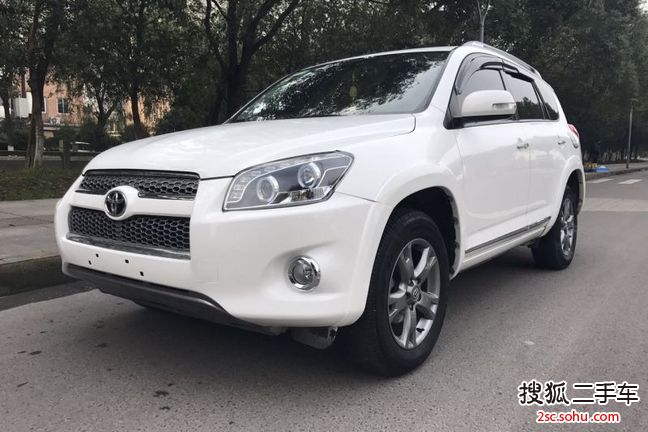 丰田RAV42013款2.0L CVT两驱都市版 