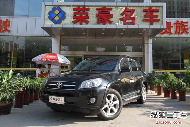 丰田RAV42010款2.4L 手动 豪华升级版