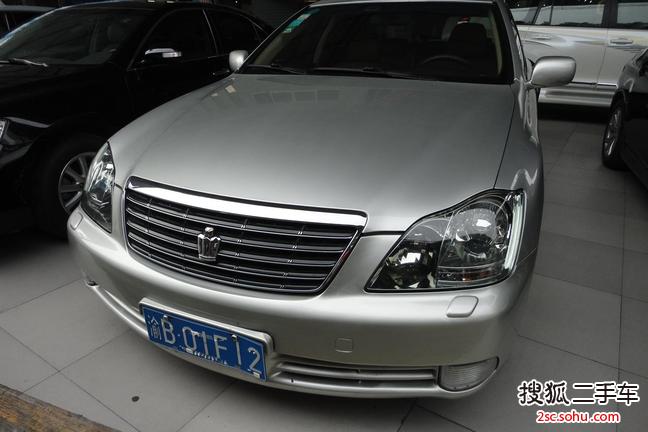 丰田皇冠2006款2.5 Royal