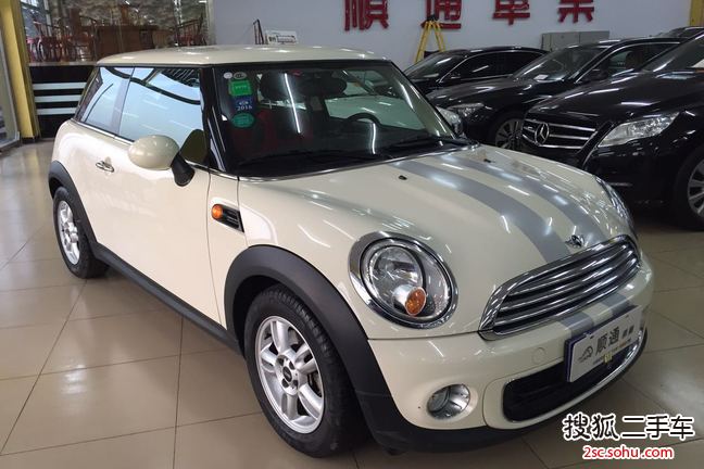 MINIMINI2012款1.6L ONE Baker Street 