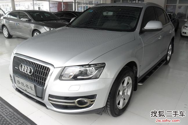 奥迪Q52010款2.0TFSI 进取型