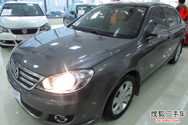 大众朗逸2011款1.4TSI DSG 品雅版