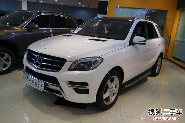 奔驰M级2014款ML400 4MATIC 豪华型