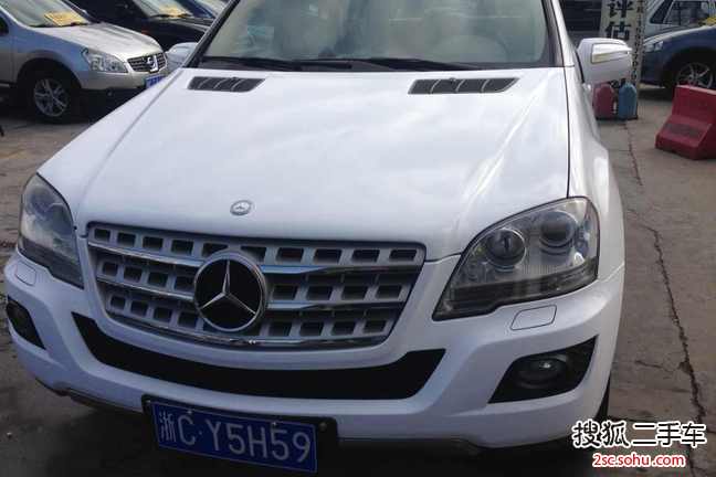 奔驰M级2010款ML350 4MATIC 豪华型版