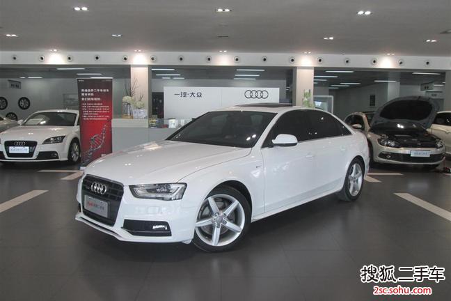 奥迪A4L2013款40 TFSI quattro运动型