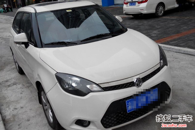 MG32013款1.5L 自动精英版