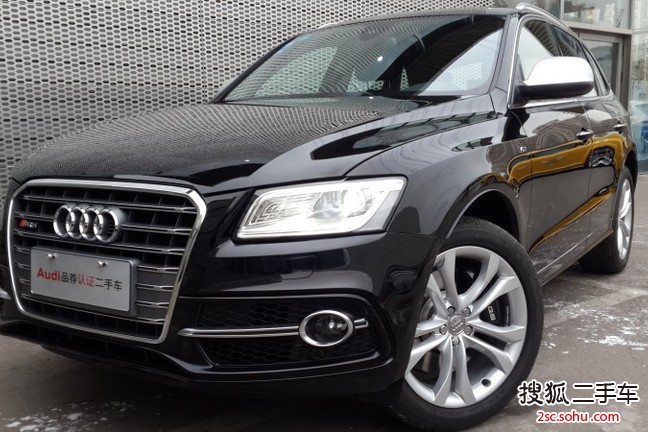 奥迪SQ52014款3.0TFSI quatrro