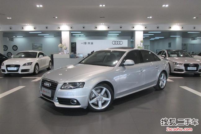 奥迪A4L2010款2.0TFSI 运动型